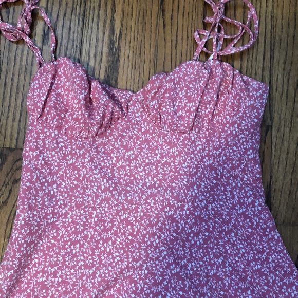 Adorable pink knotted tie strap dress size small - Picture 13 of 13